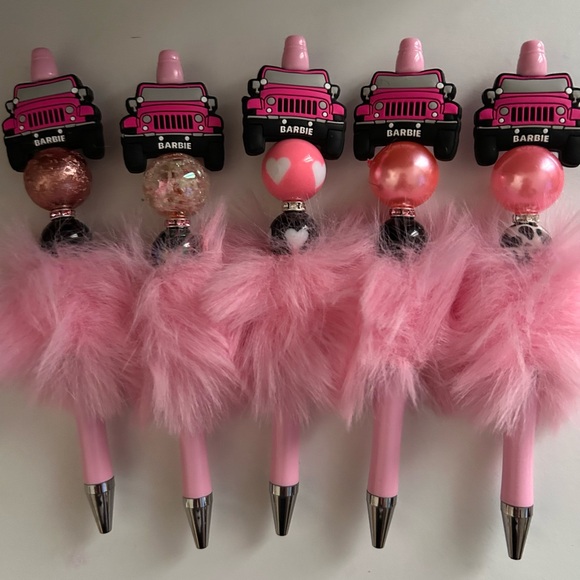 Kyleigh’s HandKrafted Korner- Art/Pens/Cards 
For Soccer ⚽️ Camp - Picture 13 of 16